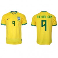 Camisa de time de futebol Brasil Richarlison #9 Replicas 1º Equipamento Mundo 2022 Manga Curta